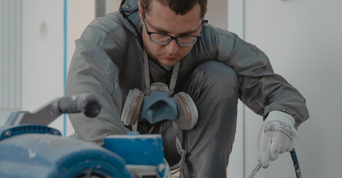 Differences Between Extended Warranties and Manufacturer Guarantees